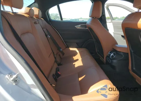 2024 Alfa Romeo Giulia Ti z USA, uszkodzony, nr VIN ZARFAMBN4R7679949